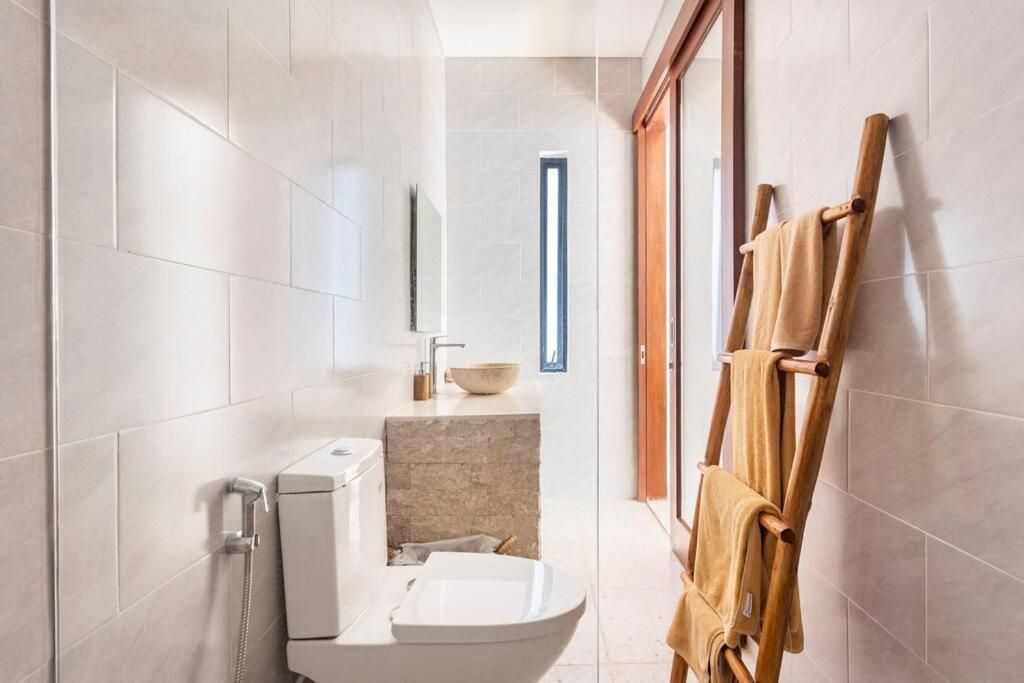 Green Twin - Cosy 2 Bdr Central Villa W/Pool. Dalung  Экстерьер фото